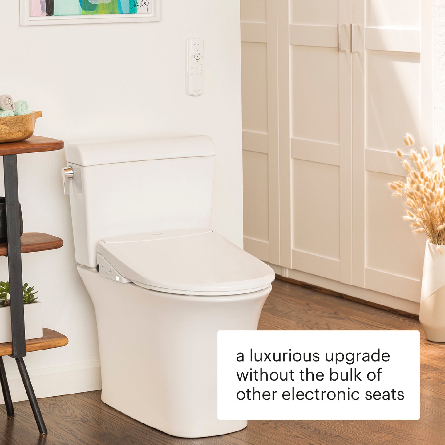 Brondell ELONGATED T44 Thinline Luxury Bidet Toilet Seat With Remote White New