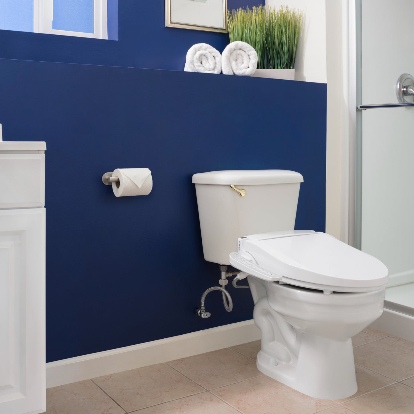 Brondell - ELONGATED DR801 WHITE Swash Select Advanced Bidet Seat With Sidearm Control